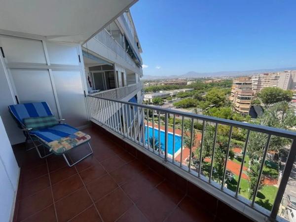 Piso en avenida Bruselas