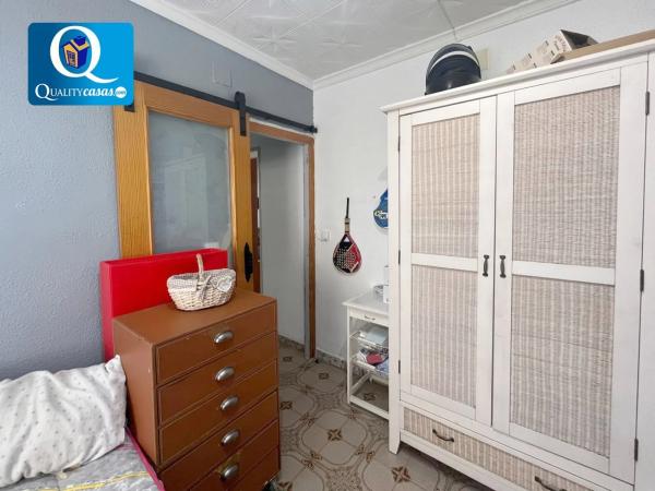 Piso en Barrio Colonia Requena - Virgen del Carmen