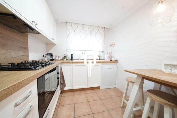 Chalet pareado en avenida Pintor Pérez Gil