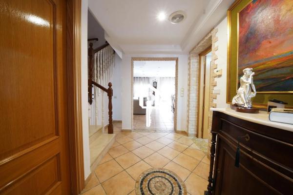 Chalet pareado en avenida Pintor Pérez Gil