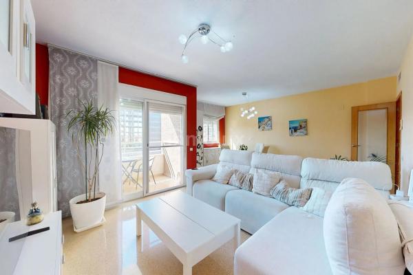 Piso en calle Sacerdote Isidro Albert