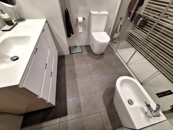 Dúplex en calle Madre Teresa de Calcuta