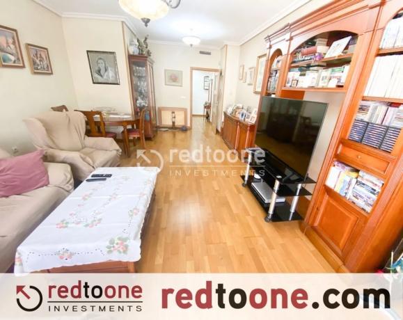 Piso en Barrio Mercado