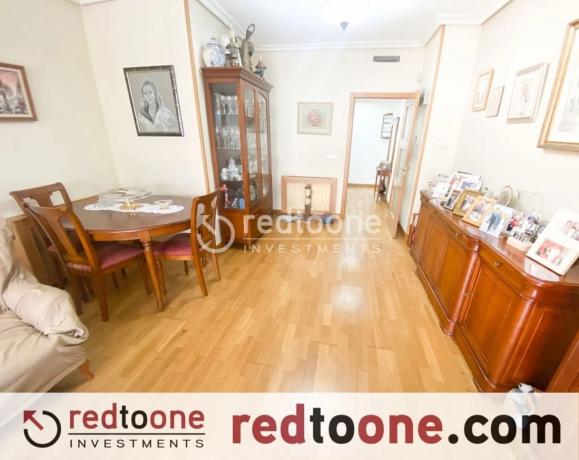 Piso en Barrio Mercado