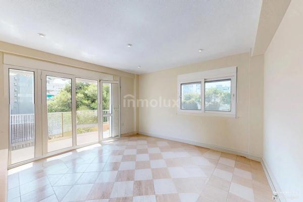 Piso en avenida Bruselas