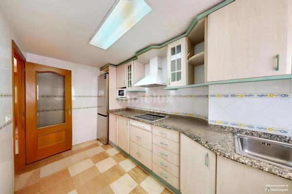 Piso en avenida Bruselas