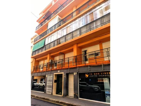 Piso en calle del Ingeniero Canales