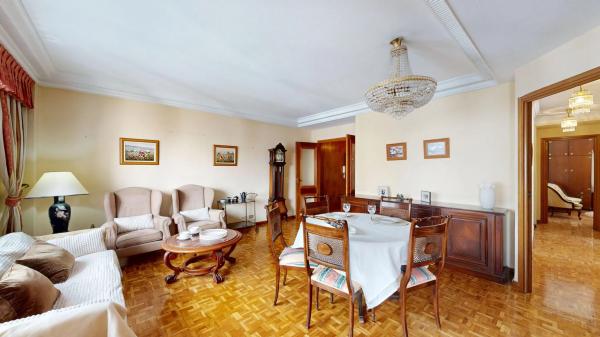 Piso en calle de los Artilleros