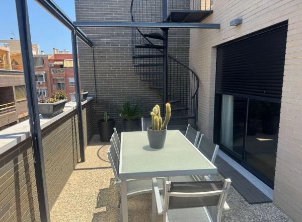 Dúplex en calle General Ros de Olano, 3