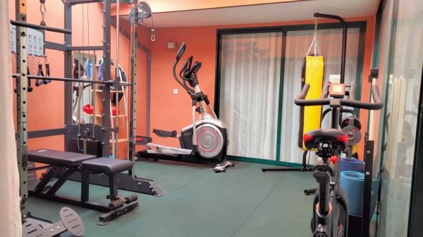 Chalet adosado en calle Juana Francés, 2