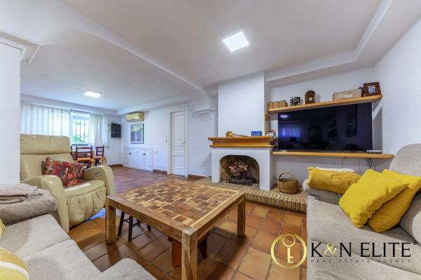 Casa independiente en calle de la Encina