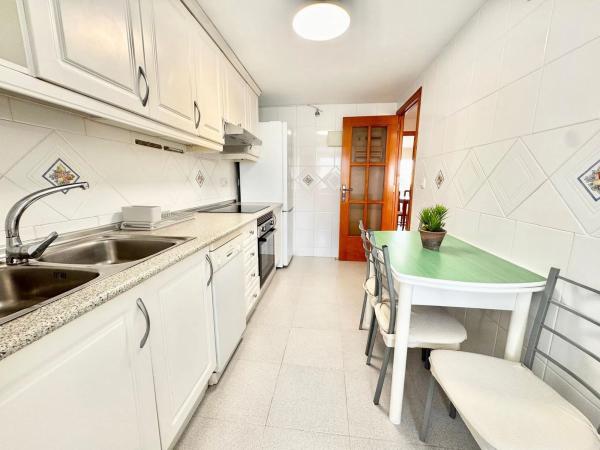 Piso en avenida Países Escandinavos