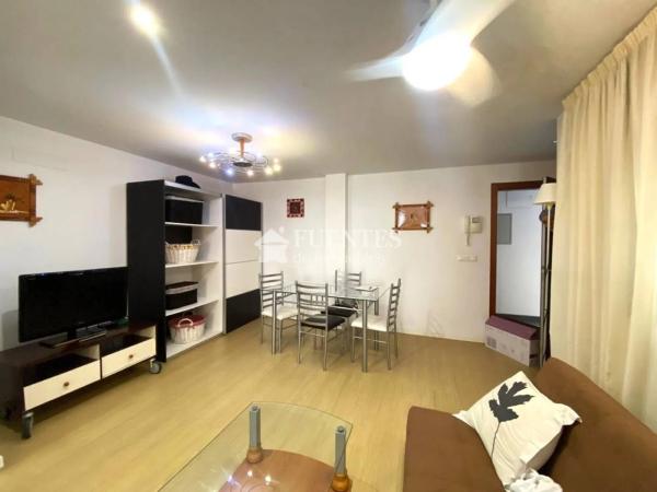 Piso en calle Cronista Viravens