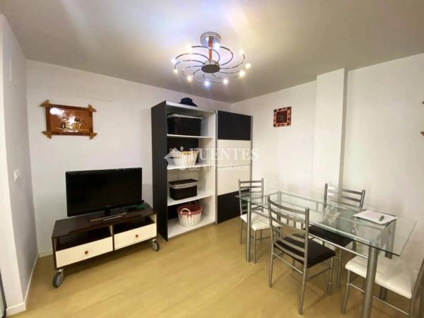 Piso en calle Cronista Viravens