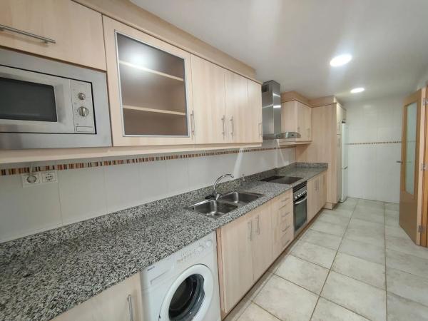 Piso en calle l'Aguila, 2