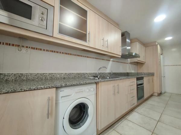 Piso en calle l'Aguila, 2