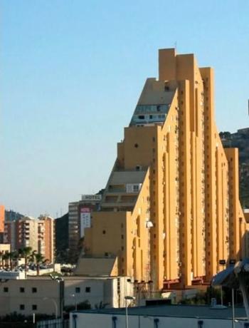 Piso en avenida de Dénia