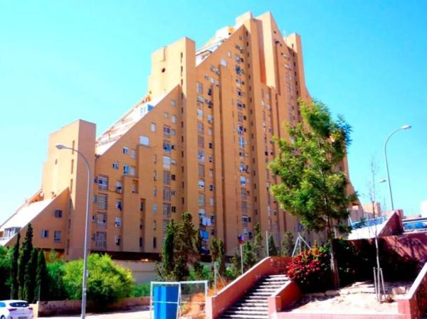 Piso en avenida de Dénia