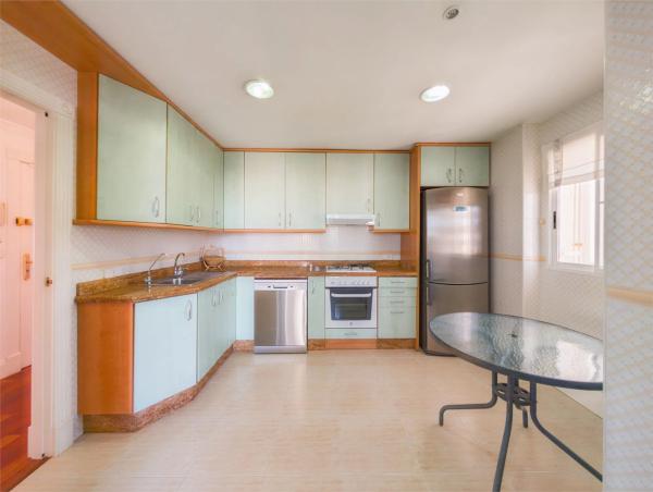 Ático en avenida Historiador Vicente Ramos