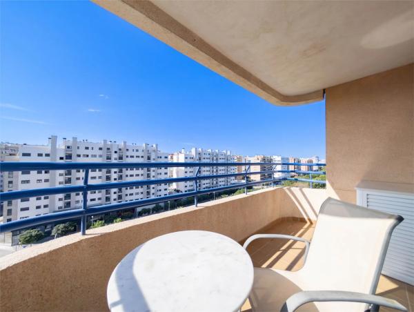 Ático en avenida Historiador Vicente Ramos