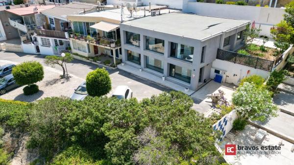 Chalet adosado en camino del Faro