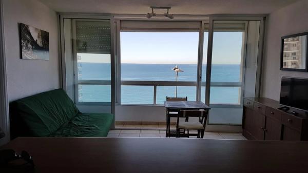 Piso en avenida de Villajoyosa