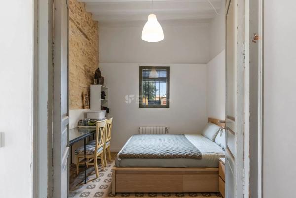 Casa independiente en calle Músico Carlos Cosmen