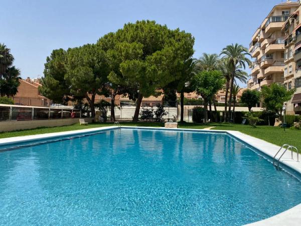 Piso en calle Arpón, 3