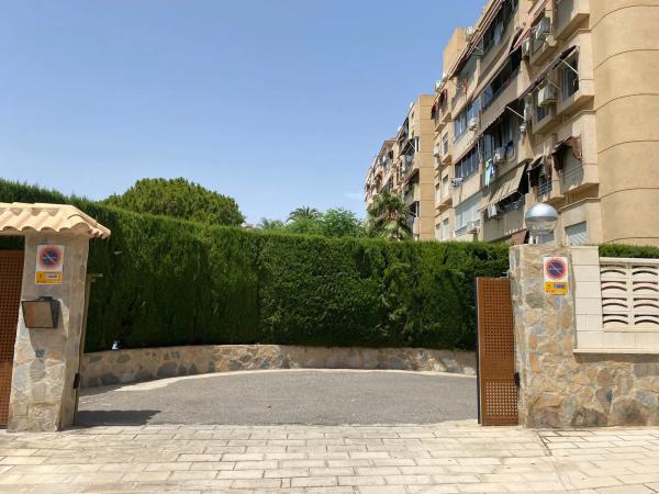 Piso en calle Arpón, 3