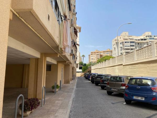 Piso en calle Arpón, 3