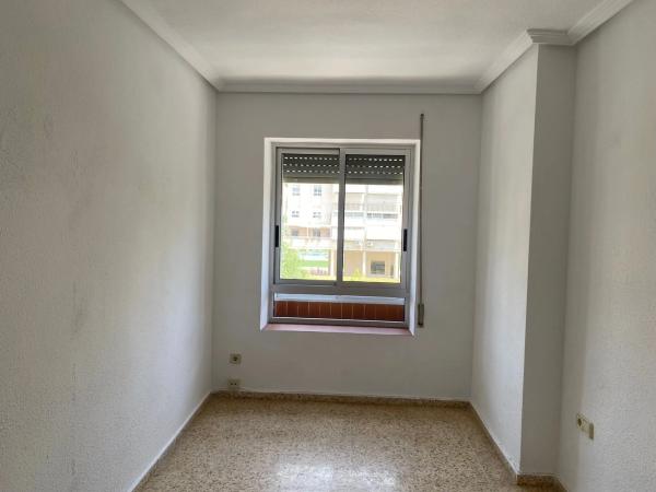 Piso en calle Arpón, 3