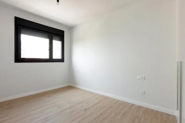 Piso en calle Juan Caturla Gosálvez