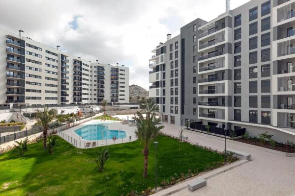 Piso en calle Juan Caturla Gosálvez