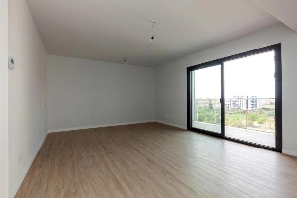 Piso en calle Juan Caturla Gosálvez