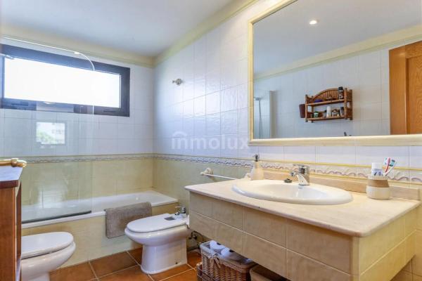 Piso en calle Arpón