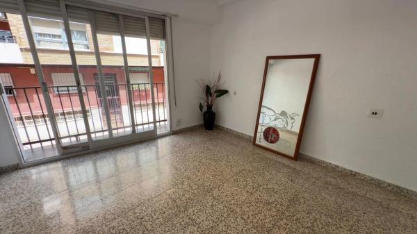 Piso en calle Aguas de Sax