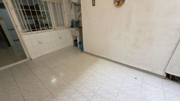 Piso en calle Aguas de Sax