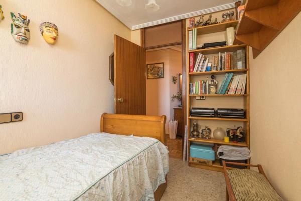 Piso en avenida de Dénia s/n