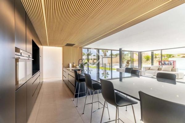 Chalet en Barrio Vistahermosa