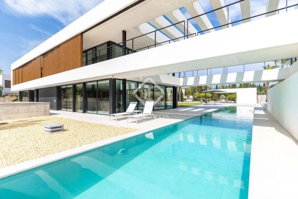 Chalet en Barrio Vistahermosa