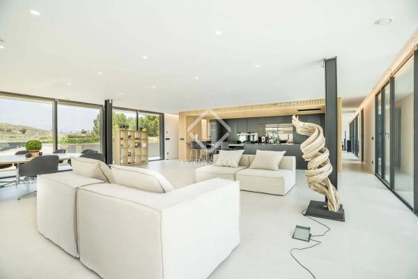 Chalet en Barrio Vistahermosa