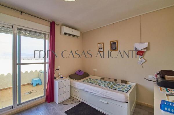 Chalet pareado en avenida Alcoy, 5 -45