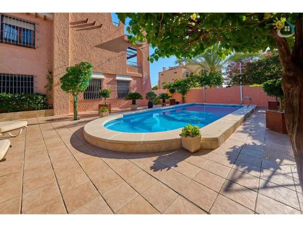 Casa independiente en calle d'Oriola