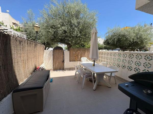 Chalet adosado en calle Pla de l'Amerador, 8