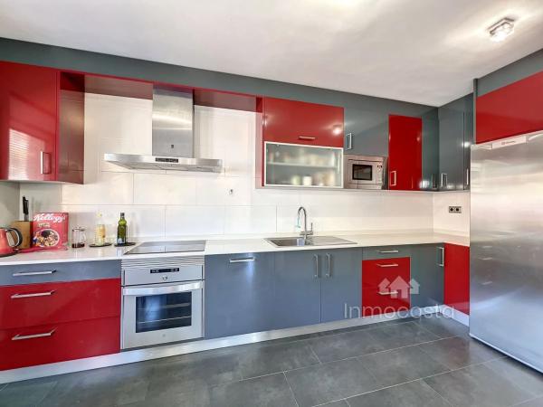 Casa independiente en calle Copenhaghen