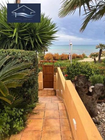 Chalet adosado en calle dels Morros Alts