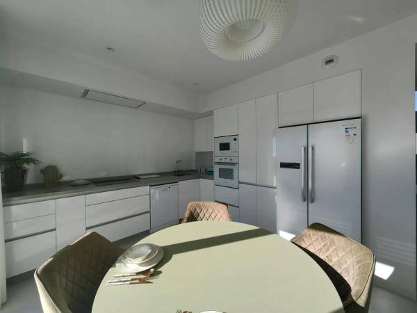 Casa independiente en calle Orión