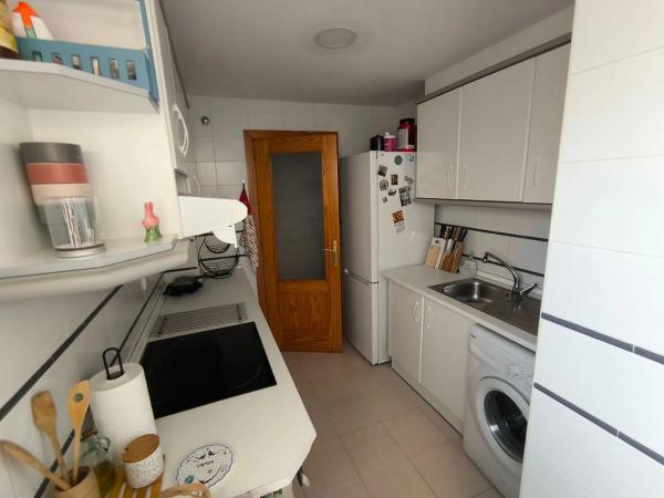 Piso en camino de fondo, 7