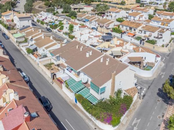 Chalet adosado en calle D'Almudaina, 61 -71