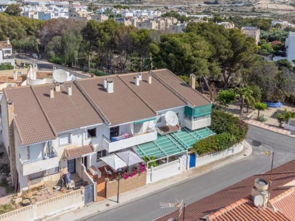 Chalet adosado en calle D'Almudaina, 61 -71